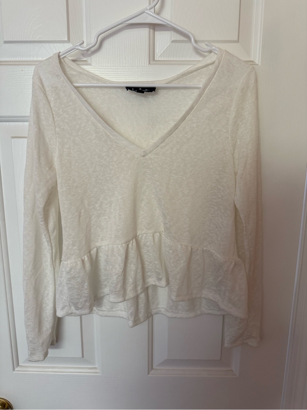 Lulu's White V-Neck Peplum Long Sleeve Top